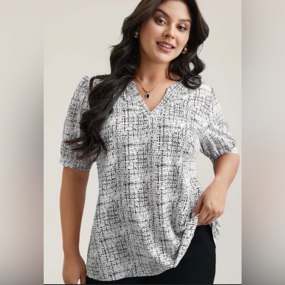 BloomChic Geometric Print Puff Sleeve Blouse 28